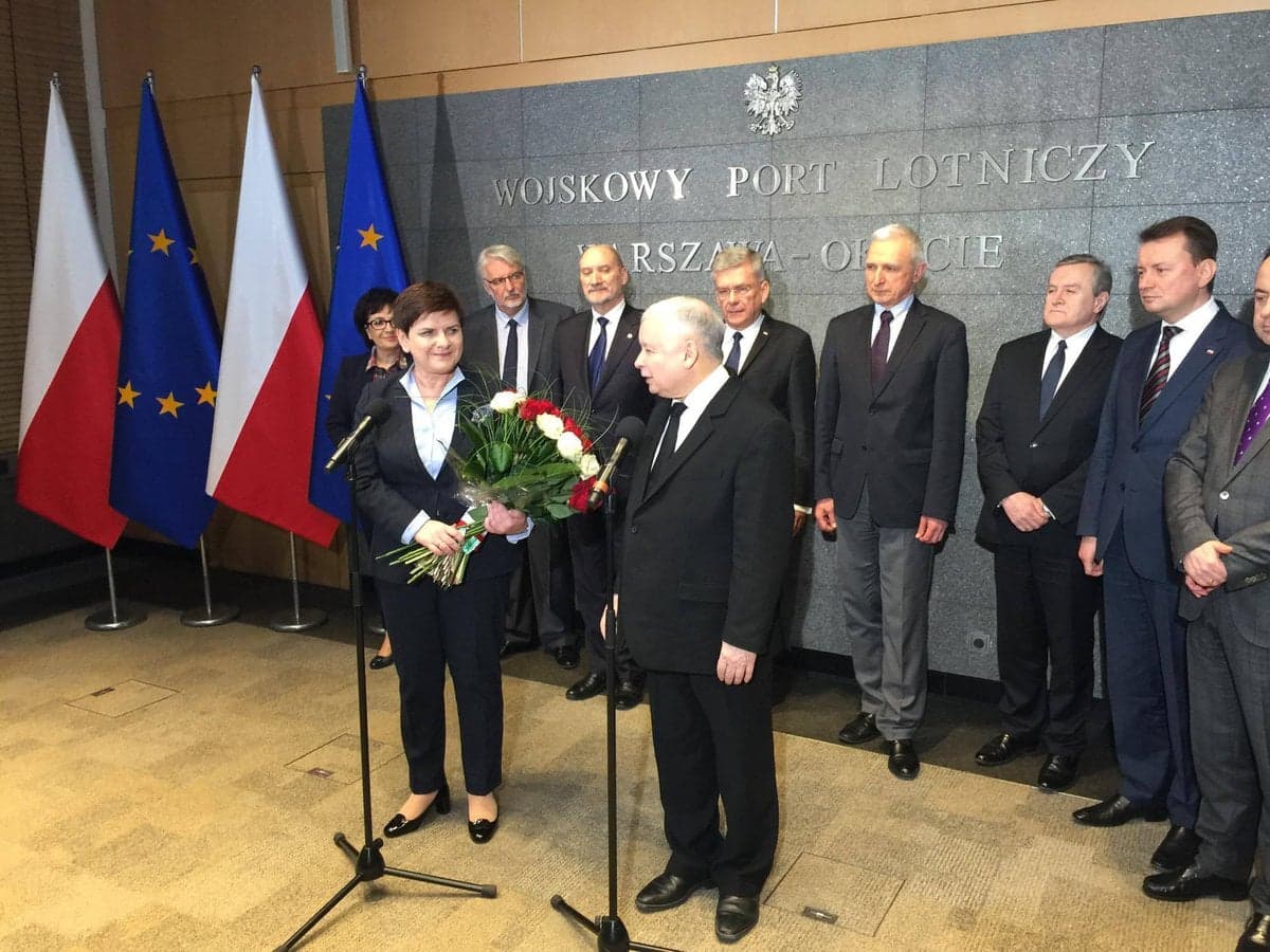 Najnowszy sondaż IBRiS i wzrost poparcia dla Zjednoczonej Prawicy
