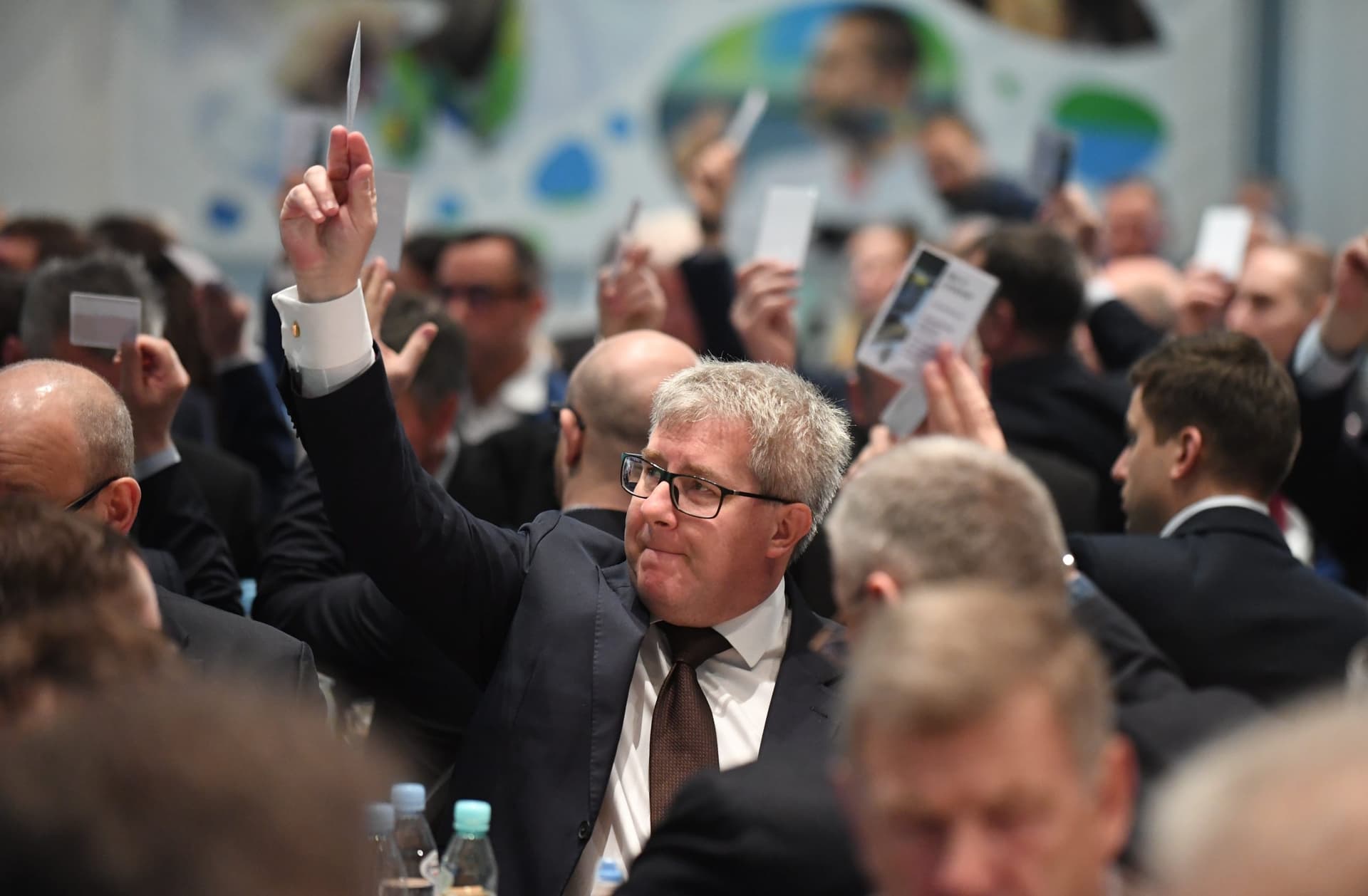 Ryszard Czarnecki ogłosił swój program ruchu olimpijskiego, po czym zrezygnował z ubiegania się o funkcję prezesa PKOl