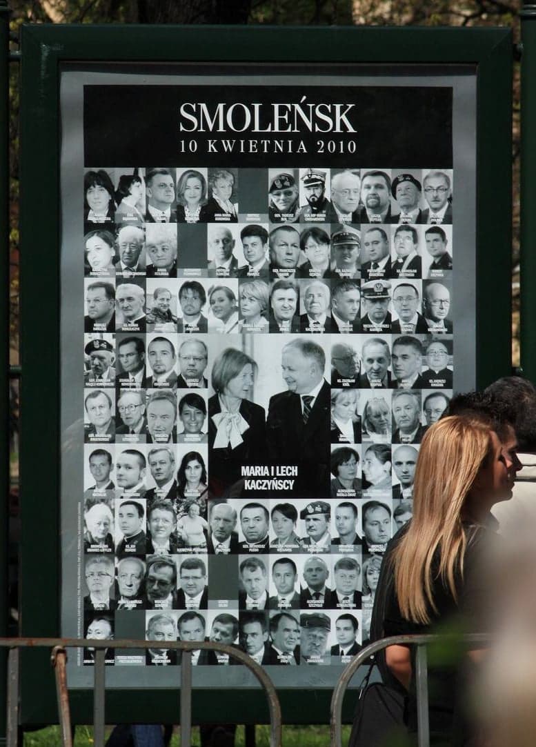 10 kwietnia uroczystości państwowe odbędą się pod Pałacem Prezydenckim. Ratusz zakazał szesnastu innych zgromadzeń