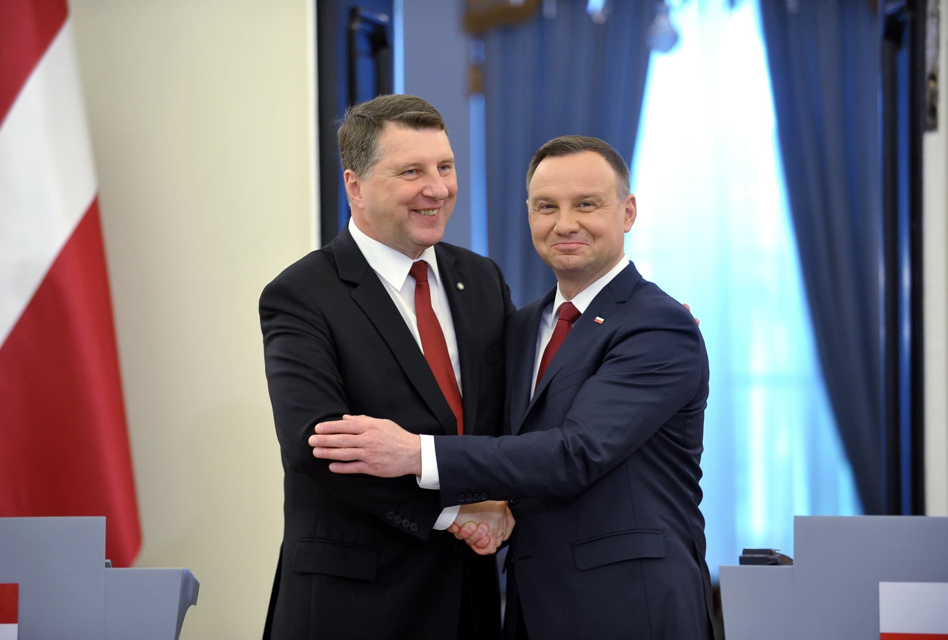 Prezydenci Polski i Łotwy deklarują wspólne stanowisko ws. bezpieczeństwa, zwłaszcza w odniesieniu do relacji z Rosją
