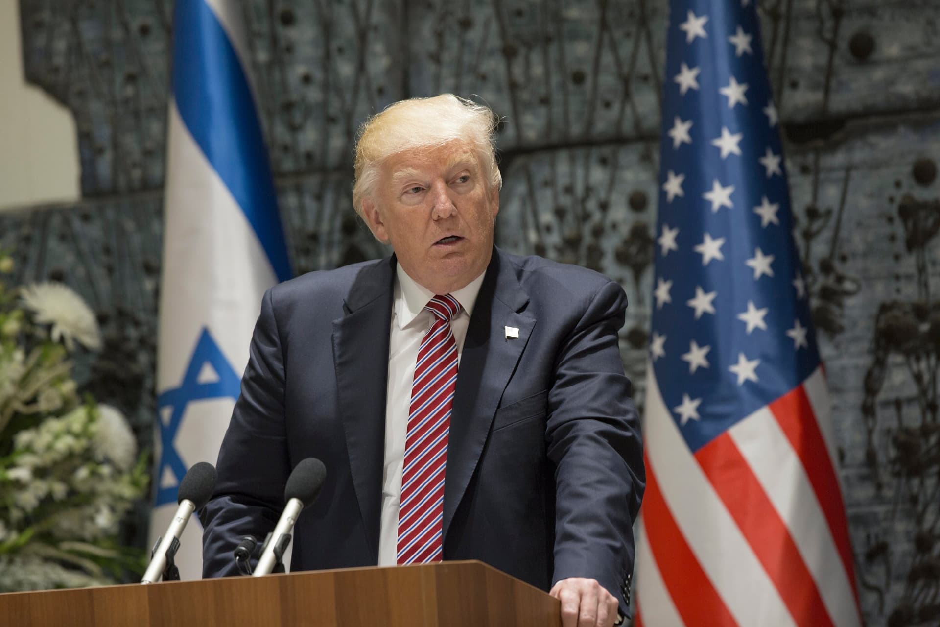 Media w USA: Trzech pracowników Białego Domu zostało zidentyfikowanych jako źródła wycieków tajnych informacji do prasy