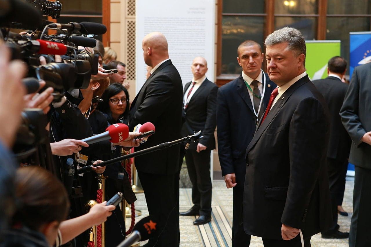 Petro Poroszenko: Stany Zjednoczone są gotowe aktywniej włączyć się w uregulowanie konfliktu w Donbasie