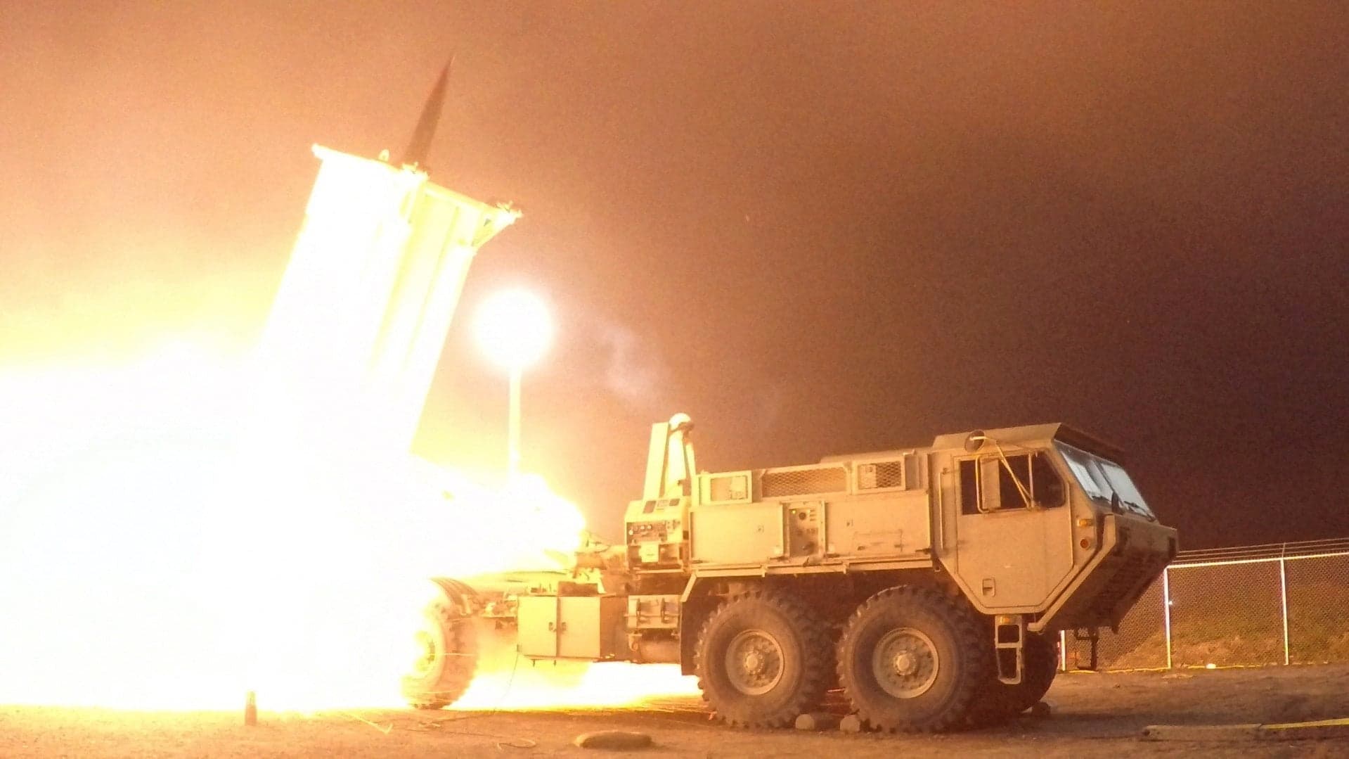 USA: Pomyślny test obrony przeciwrakietowej po prowokacyjnej próbie Korei Płn. międzykontynentalnej rakiety balistycznej
