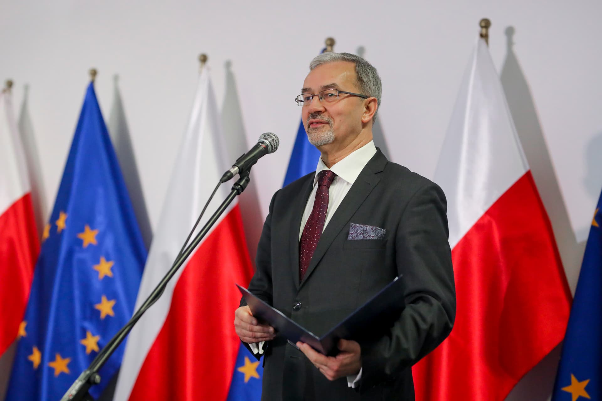 Minister inwestycji: Jesteśmy gotowi dołożyć więcej do unijnego budżetu, jeżeli dojdzie do twardego brexitu