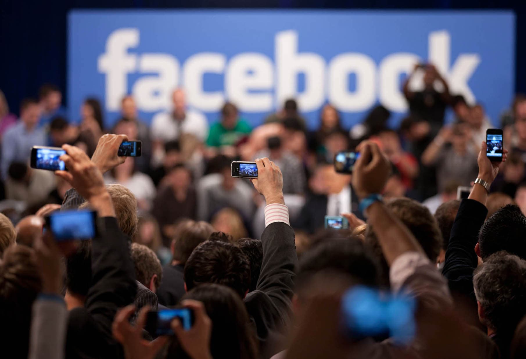 Facebook zdjął profil Konfederacji. Powodem posty na temat pandemii