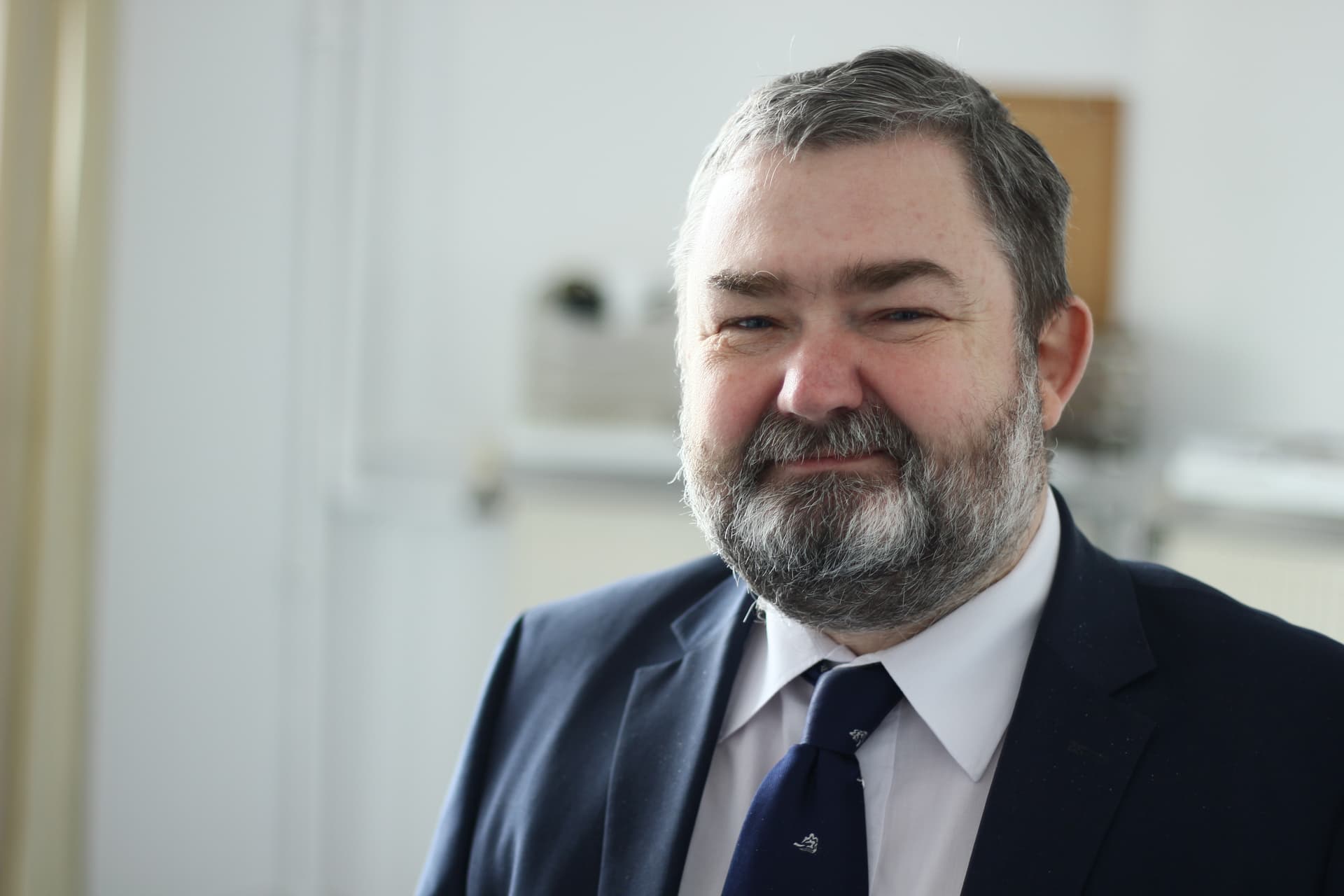 Prof. Karski: Praworządność została sprowadzona do przestrzegania przepisów w zakresie wydatkowania środków z UE