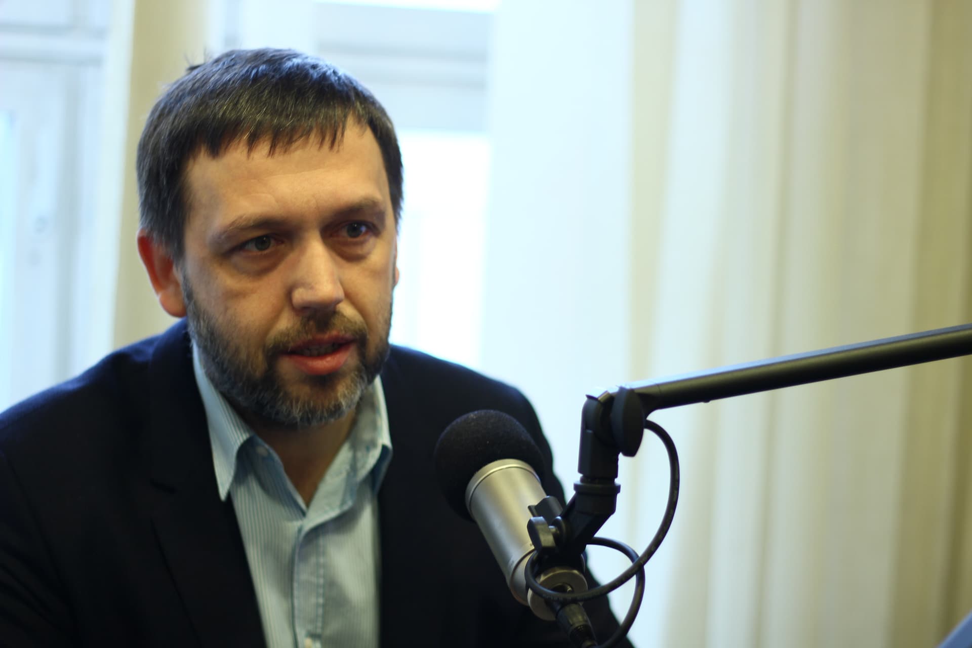 „Odzyskać kontrolę. Zapewnić bezpieczeństwo” – nowa strategia migracyjna Polski. Komentuje Jan Wójcik