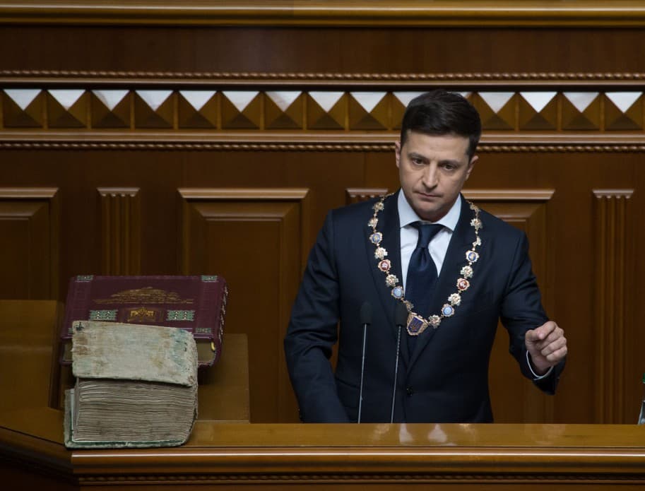 Mam nadzieję, że Zełenski zerwie z narracją, jakoby zbrodnie UPA i AK były czymś tożsamym – mówi dr Łukasz Adamski