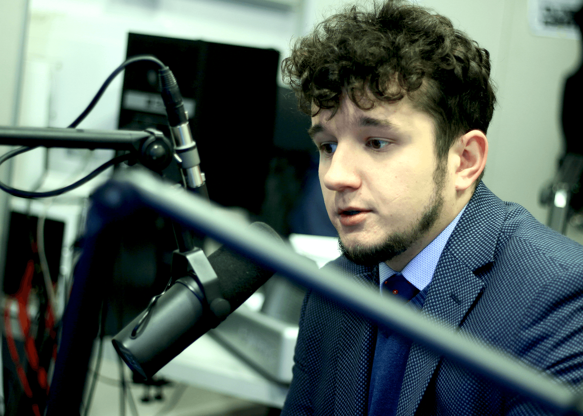 Jakub Wiech: niedobór jednostek generacyjnych wielkim ciężarem polskiej energetyki