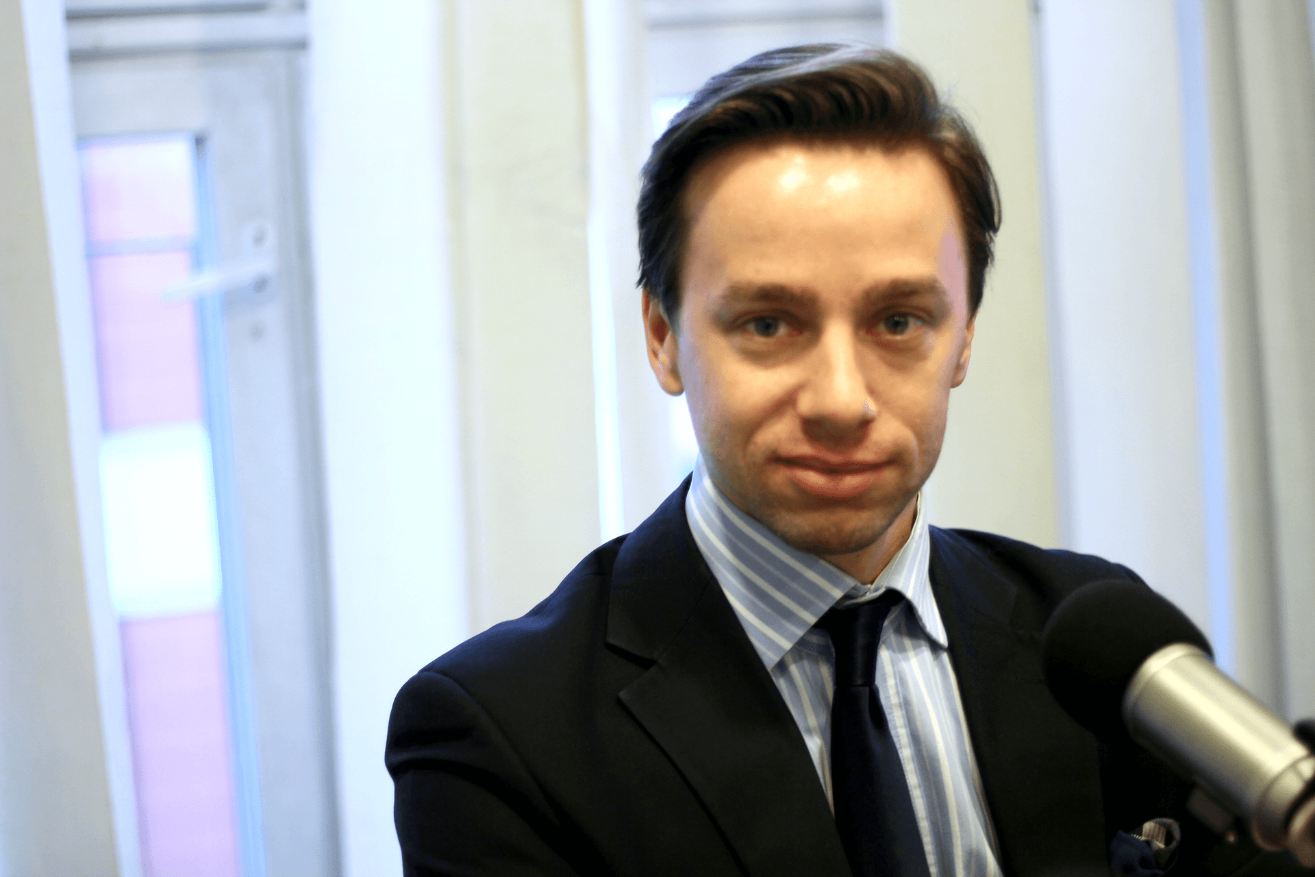 Krzysztof Bosak: trzeba skupić się na leczeniu chorych zamiast dezorganizować gospodarkę