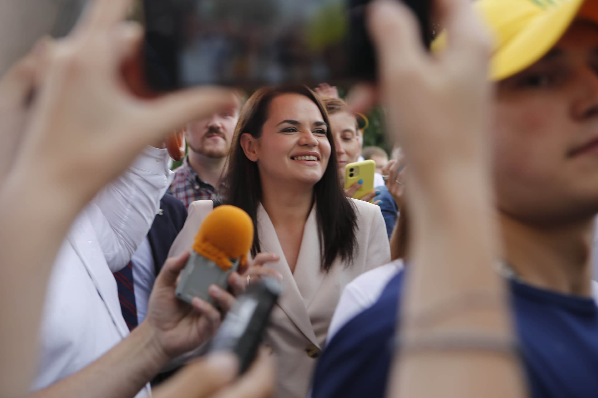 Swiatłana Cichanouska spotka się z Andrzejem Dudą. Ambasador RP na Białorusi: więźniów politycznych jest coraz więcej
