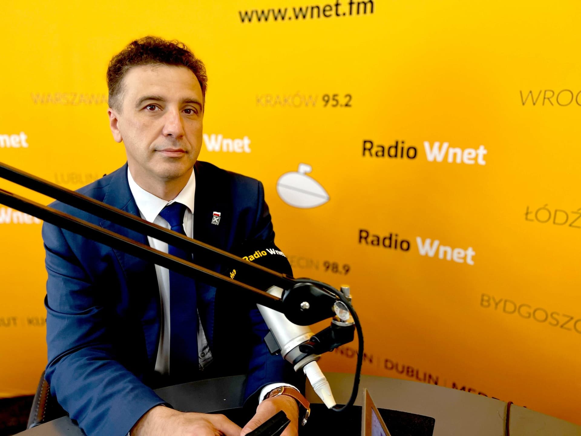 Sachajko o służbie zdrowia: miliony dla wybranych, kolejki dla pacjentów