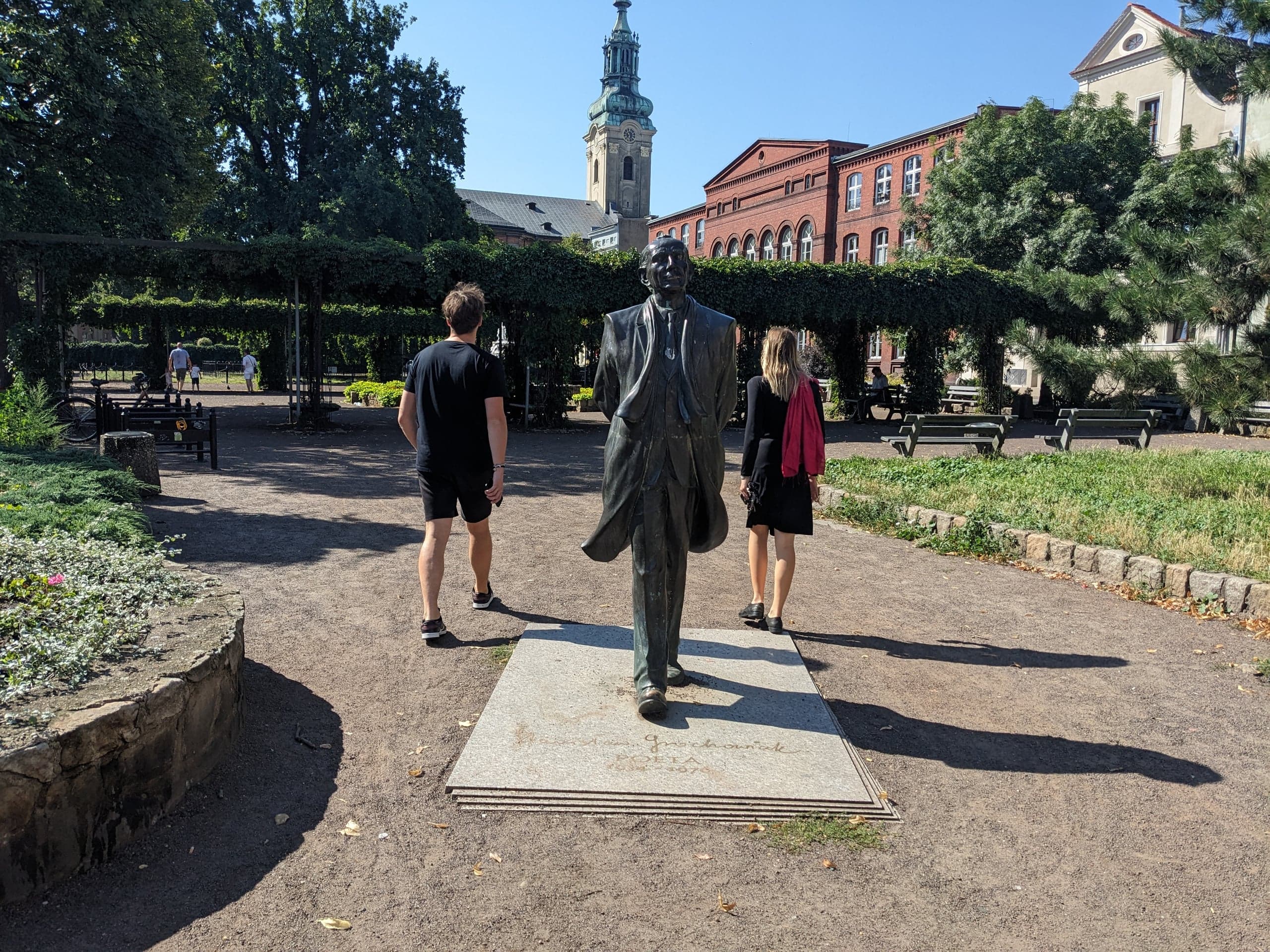 Pociąg do lata/ Stacja Leszno: Biblioteka, Ferrari i Lapidarium/ 14.08.2023 r.