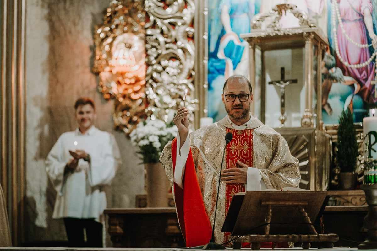 Orędzie Maryjne przekazane Elżbiecie Kindelmann – Jak dobrze wstać skoro Wnet – 26.11.2023 r.