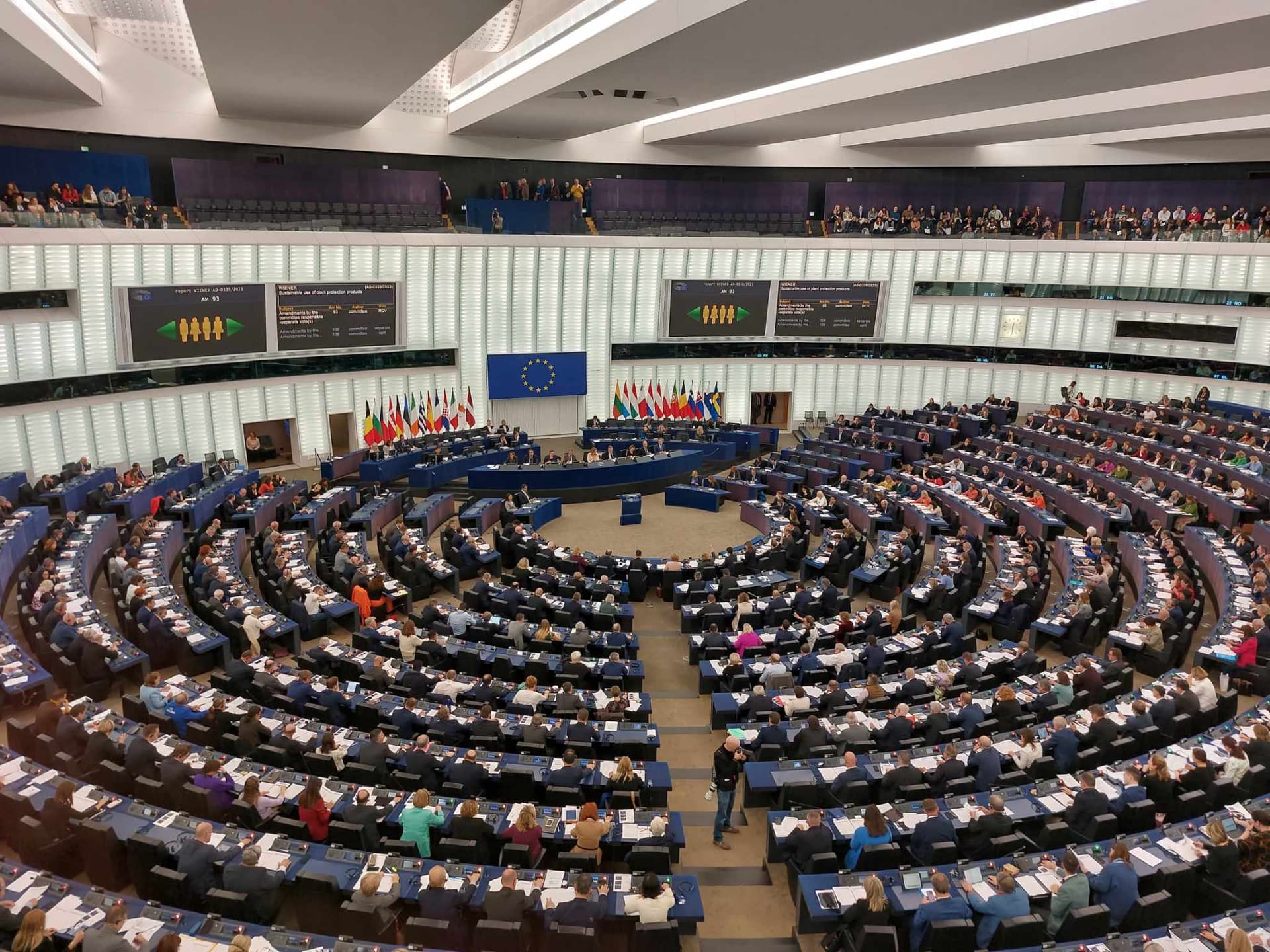 Mikołaj Murkociński: oskarżenia o fikcyjne zatrudnianie asystentów w PE ciągną się za Le Pen od lat