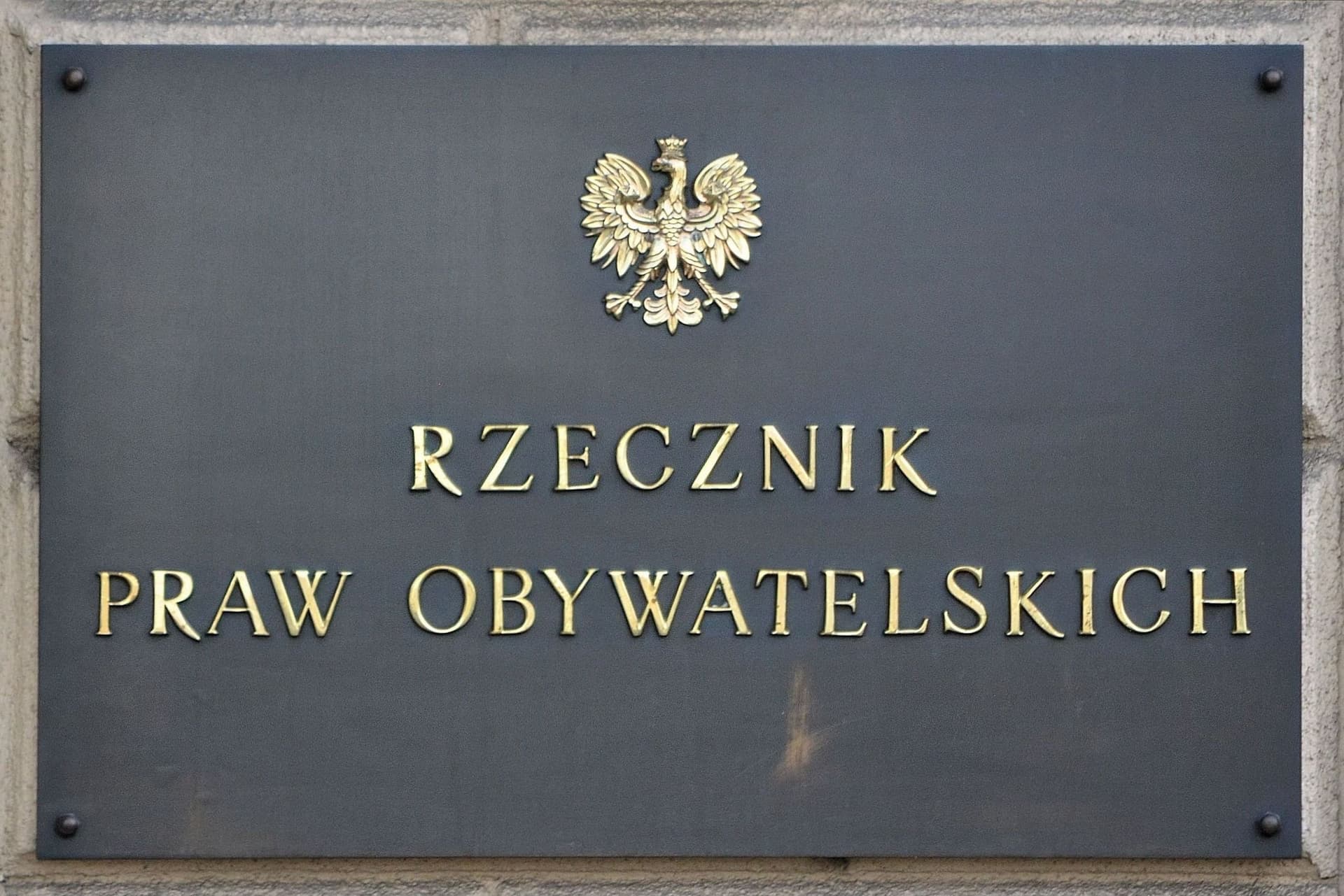 Rzecznik Praw Obywatelskich reaguje na niewpuszczenie na konferencję Tuska dziennikarza Telewizji Republika