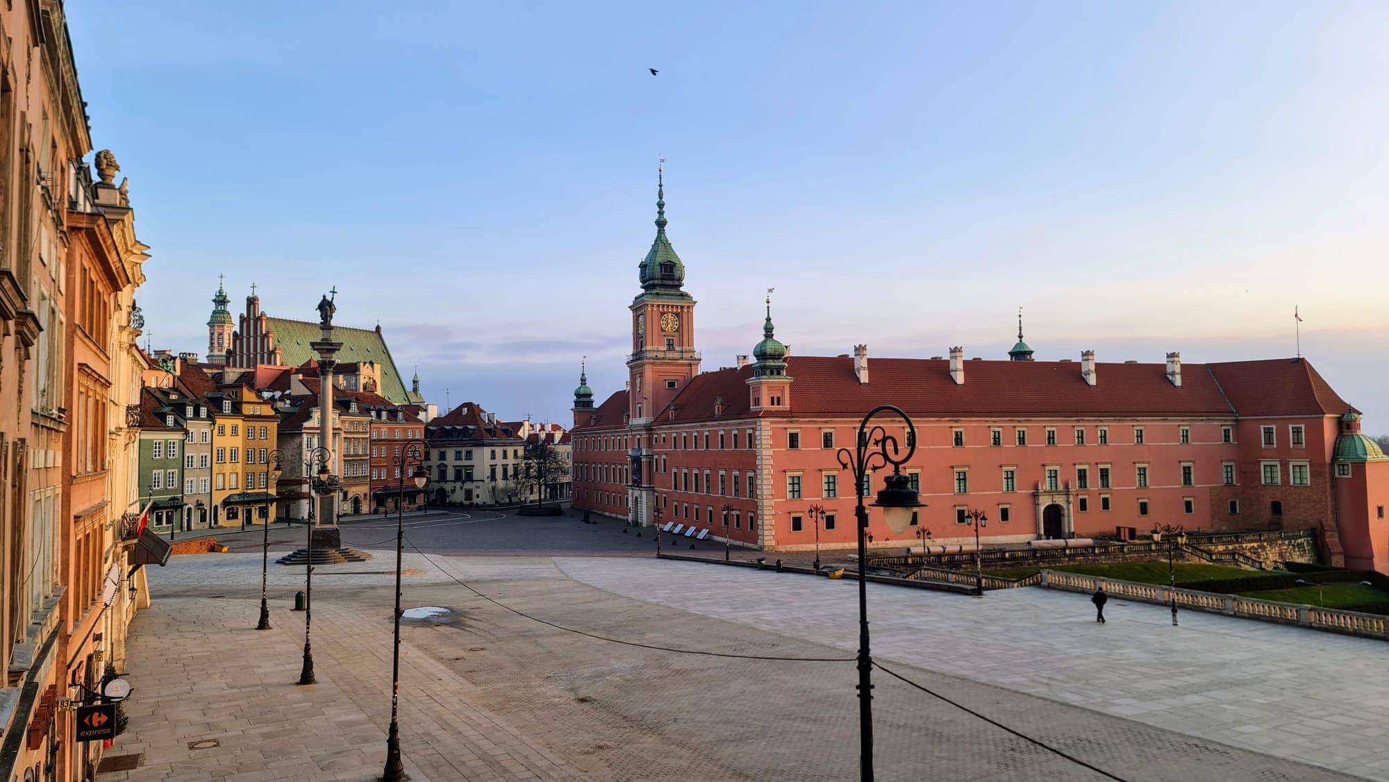 Poranek Radia Wnet: Co dalej amerykańską pomocą dla Ukrainy? l Mateusz Morawiecki gościem Radia Wnet – 04.03.2025 r.