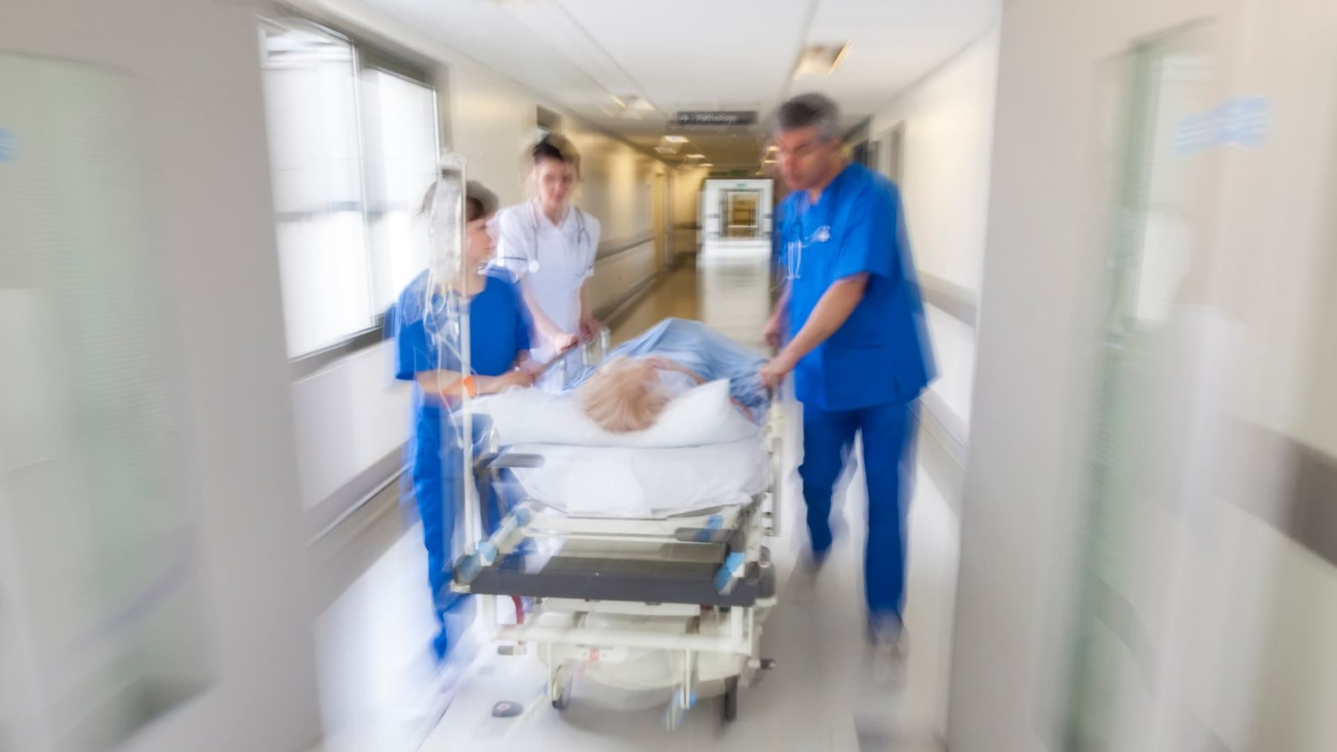 Składka zdrowotna w dół, NFZ w tarapatach. Możliwe weto prezydenta
