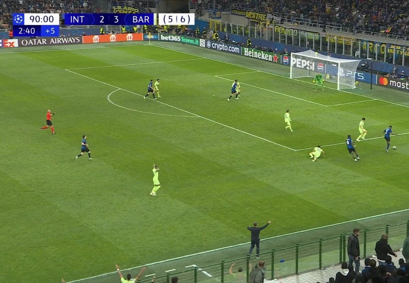 Inter Mediolan eliminuje FC Barcelonę w 1/2 finału LM. Zbigniew Mucha: „Duma Katalonii” trafiła na „potwora”