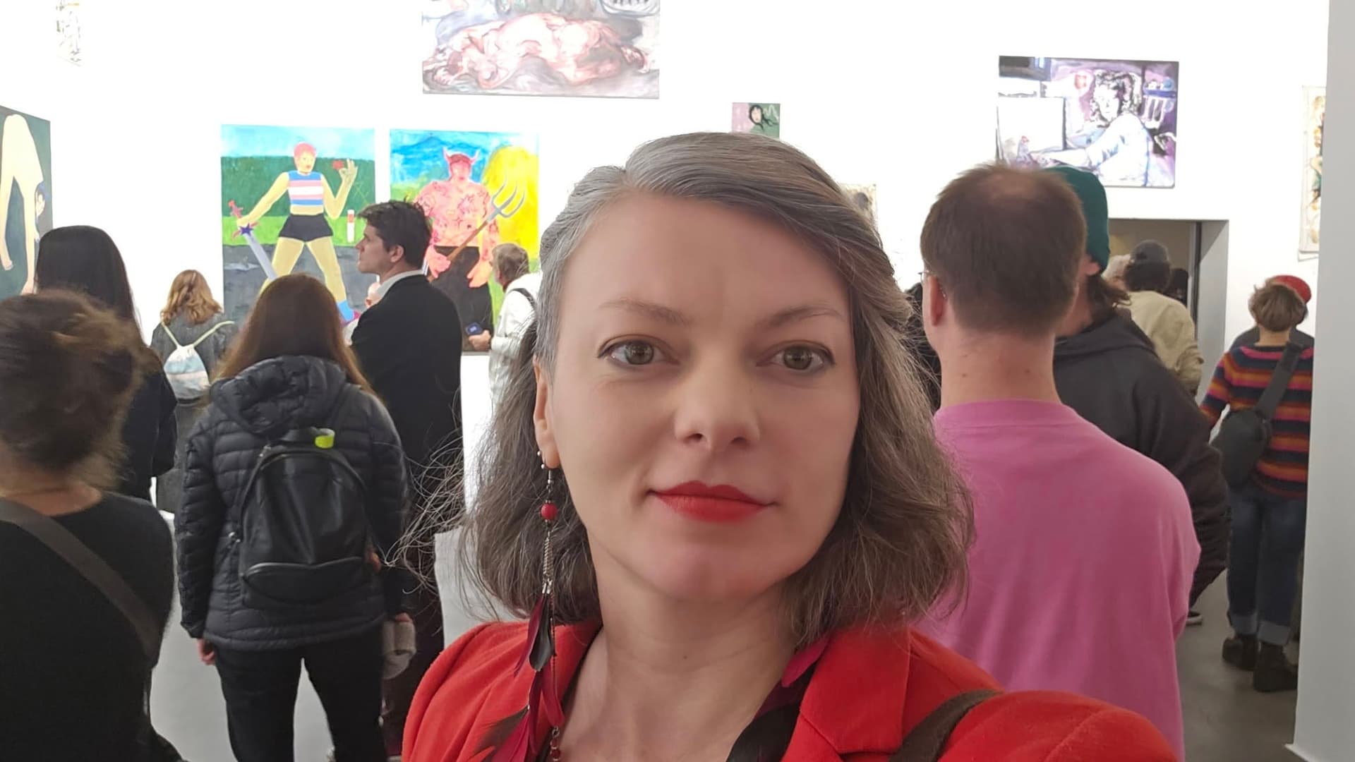 Burza wokół wyników Bielskiej Jesieni: „Zamiast nakarmiona sztuką, czuję się wydrenowana” – mówi artystka Izabela Ołdak