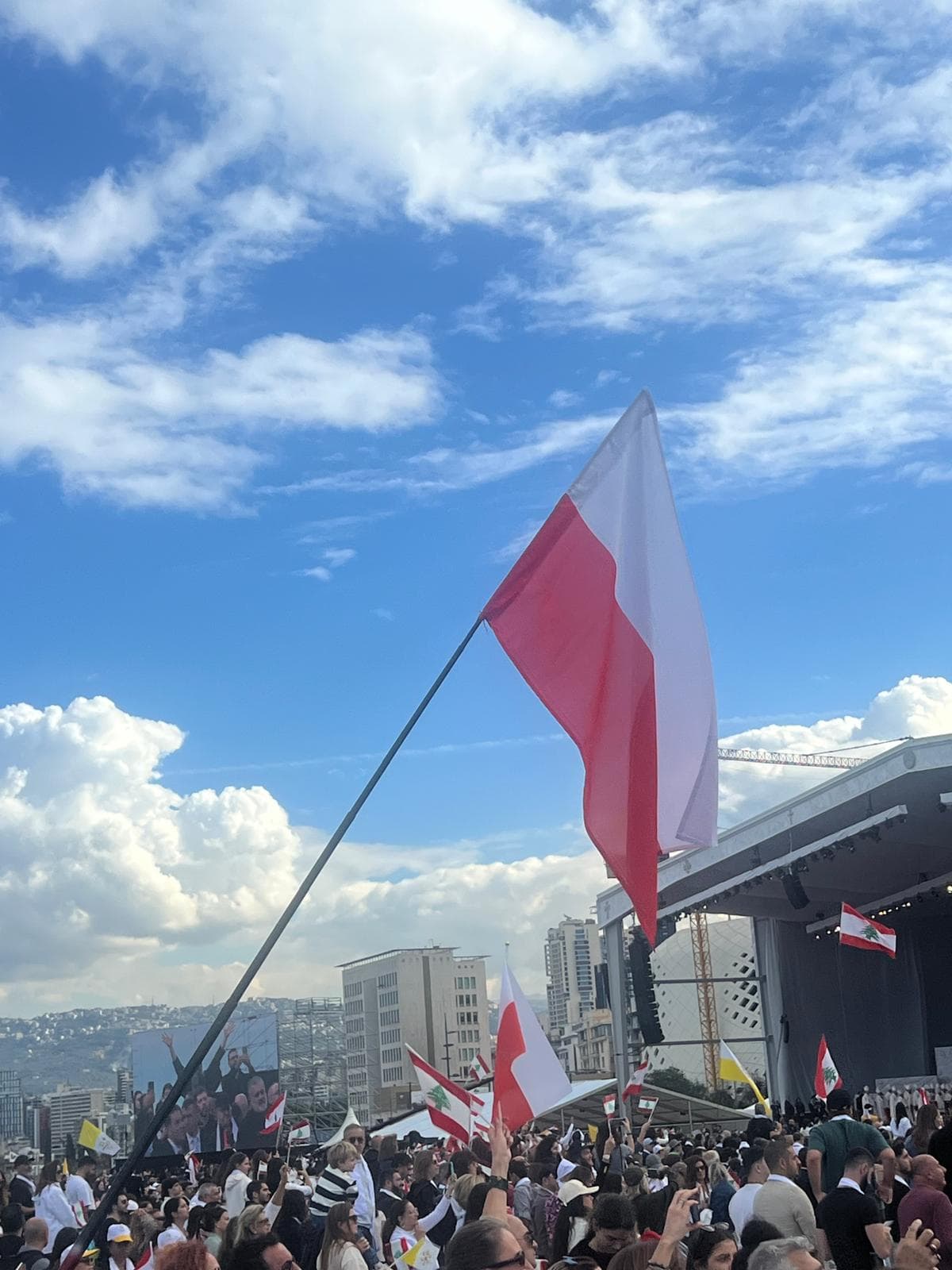 Studenci z Libanu dla Radia Wnet: Polska ma rację ws. tych „inżynierów”. Chwalą Karola Nawrockiego