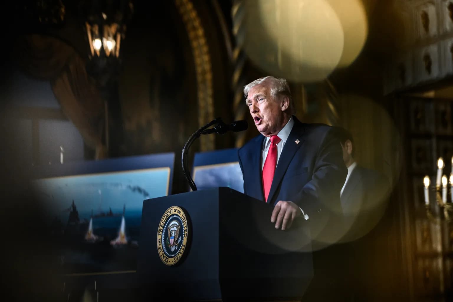 Ceny benzyny pogrzebią Republikanów? „Teheran nie gra według reguł Trumpa”