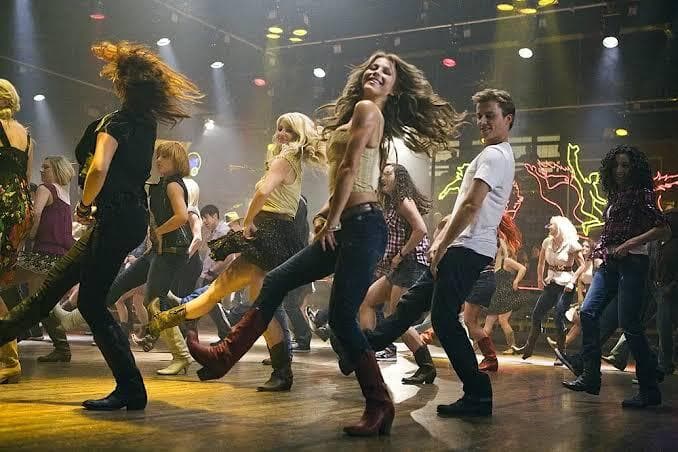 Tańczył na prestiżowych scenach, dziś zakłada kowbojski kapelusz. Polacy oszaleli na punkcie „line dancingu”