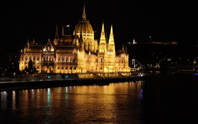 Parlament w Budapeszcie; fot. Piotr Mateusz Bobołowicz