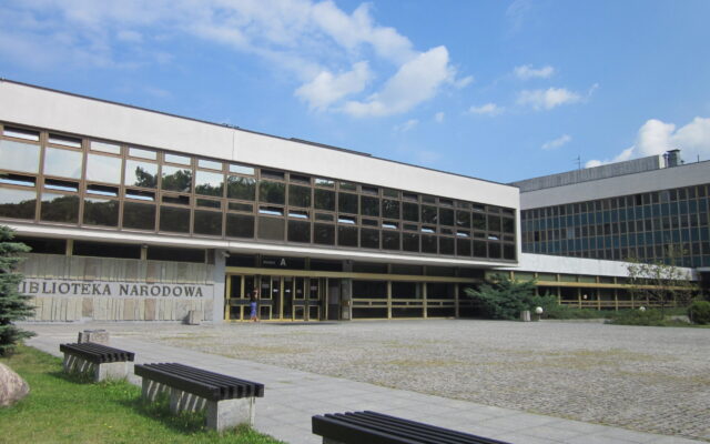 Biblioteka Narodowa w Warszawie / Fot./ Adam-dalekie-pole, Wikimedia Commons